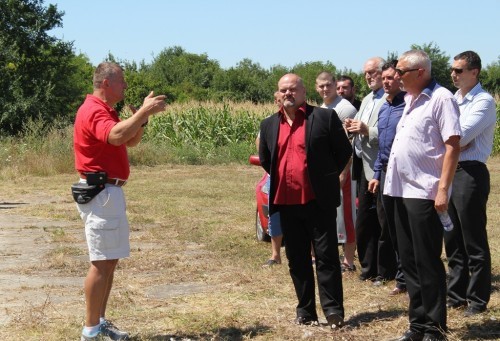 Bob reprezentacija "sletela" na Aerodrom Ečka 3 Gradonačelnik Zrenjanina obišao je danas stazu za bob