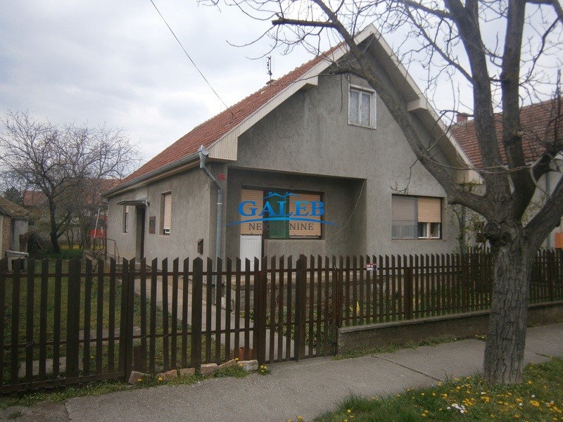 02. Prizemna trosobna kuća Bagljaš Zrenjanin