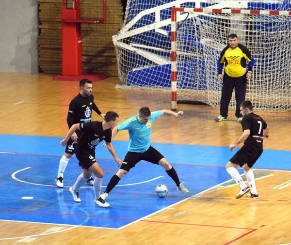 Kmf Sas Futsal 600x506