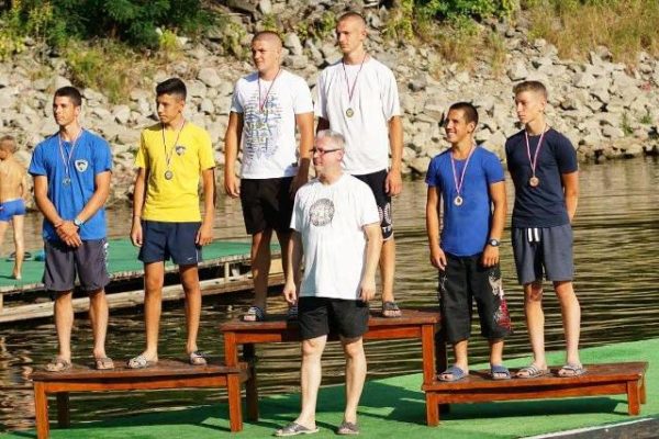 Pet Srebrnih Medalja Za Kajaka E Begeja Na Prvenstvu Vojvodine