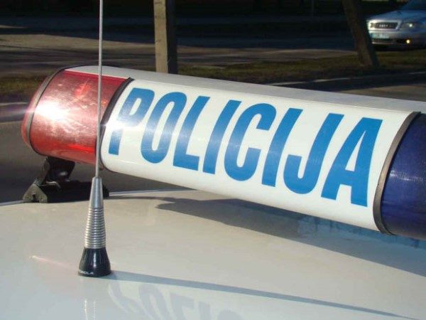 Policija1