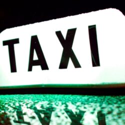 taxi naslovna