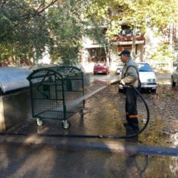 kontejneri za pet