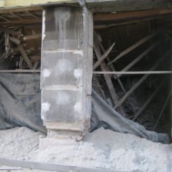 obrusena zgrada