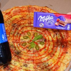 homer pica milka ili pepsi