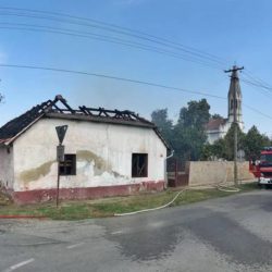 kuca pozar gradnulica