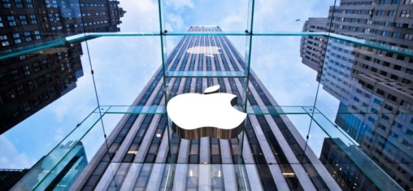 apple store 5th ave 36906 e1447777650400