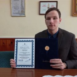 naslovna student leoastalos