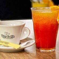 ultra caffe cedjeni sok i kafa