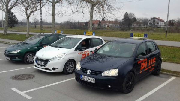 auto skola plus 1