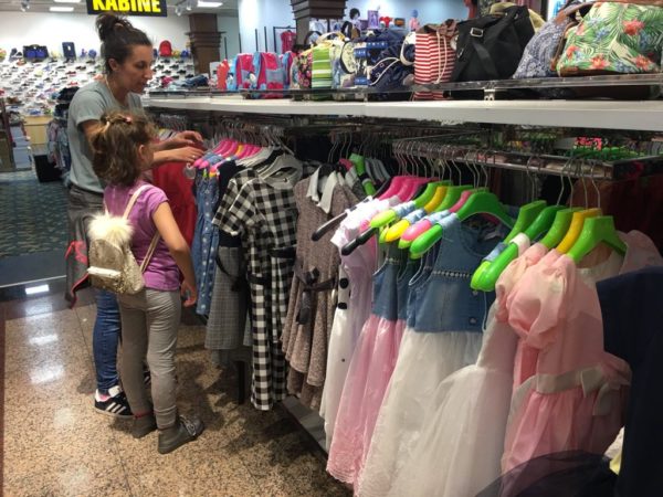 Shopping Family dećija garderoba 58