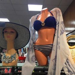 Shopping Family 22 1