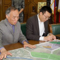 ambasador kine Li Mančang