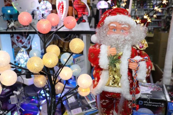 Shopping Family 31 1