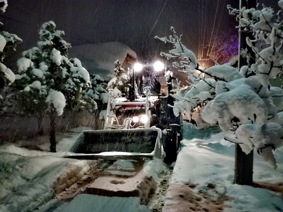 naslovna sneg muzlja ciscenje