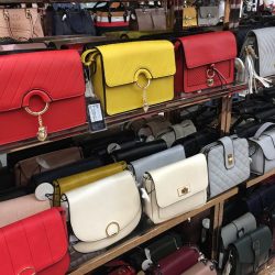 Shopping Family 74