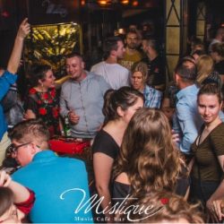 mistique zrenjanin vikend