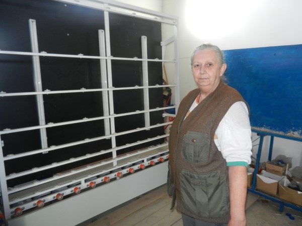 Bojana Radosav je prešla put od gubitka posla do vlasnika staklorezačke radnje 3 DSCN8562