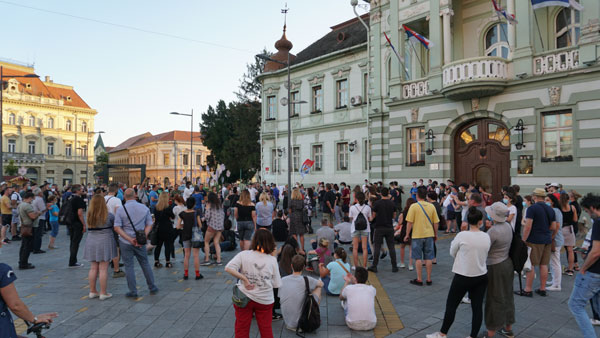 protesti opstina 3