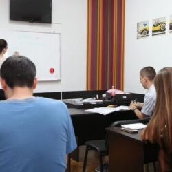 akademija oxford zrenjanin