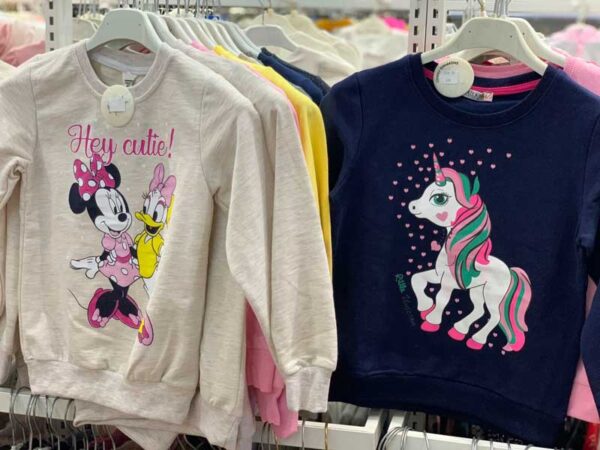 Shopping Family 35
