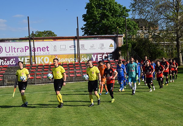 fk radnicki zrenjanin hajduk kula 1912