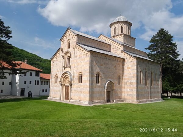 kosovo visoki decani