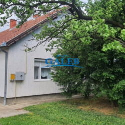 5-prodaja-kuce-zeleno-polje (1)