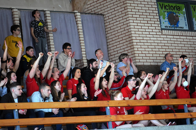 vaterpolo zene srbija turska navijaci