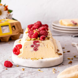 semifredo sa malinama pistacima persu recept