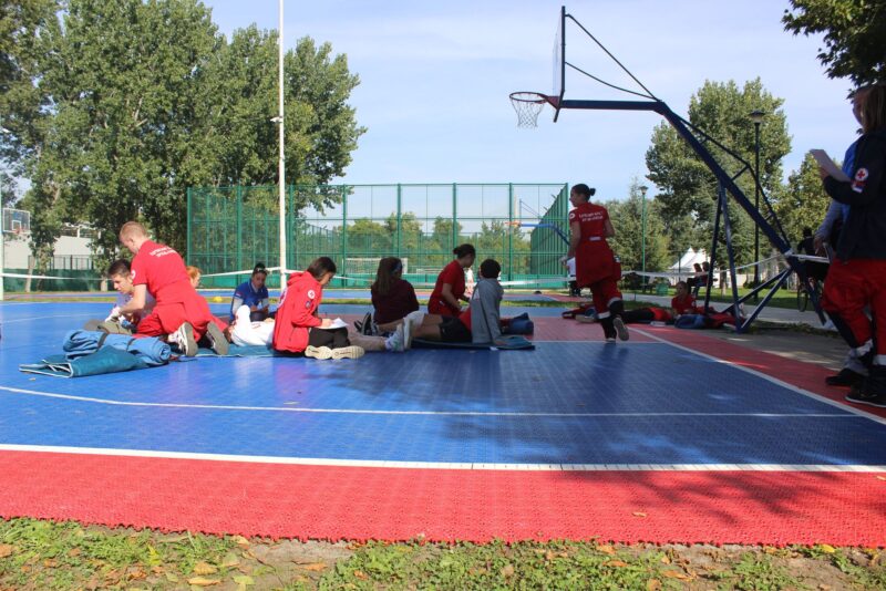 Ekipe omladine i podmlatka u pružanju prve pomoći Crvenog krsta Zrenjanin na Državnom takmičenju (FOTO) 13 307871037 3574665896097508 3423593686007619691 n