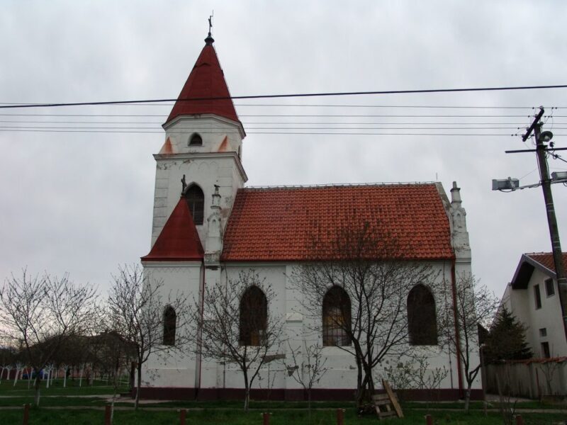 Nemacka evangelicka crkva u Lazarevu poduzna fasadaa 1024x768 1