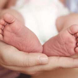 feet of newborn baby 2021 08 26 16 34 42 utc