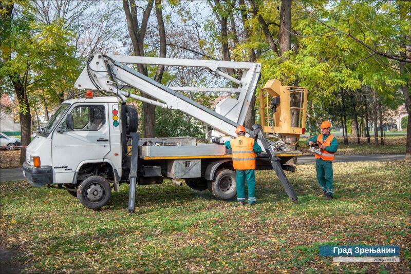 REKONSTRUKCIJA KARADJORDJEVOG PARKA FAZA 1 006