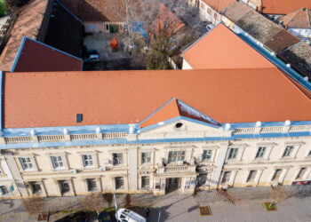 Foto: Zavod za zaštitu spomenika kulture Zrenjanin / Zgrada Srpske zadružne banke nakon obnove krova januar 2023.