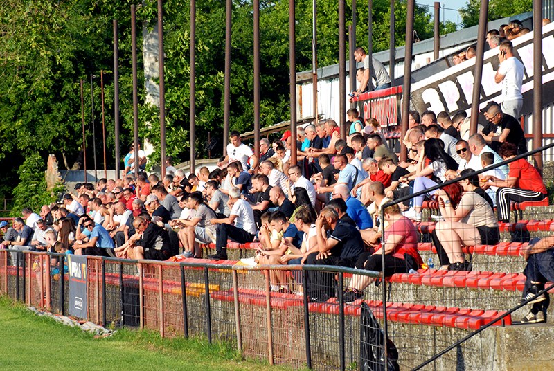 fk radnicki stadion kod skrobare