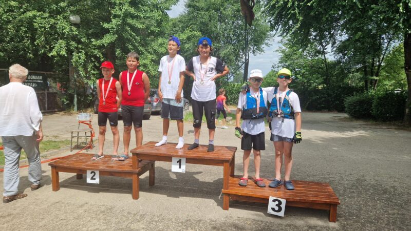 Kajak: 5 medalja i ekipna bronza za pionire Begeja na Tikvari 2 mini kajak kk begej
