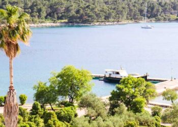Arkada Stari Grad Hvar e1716396552709