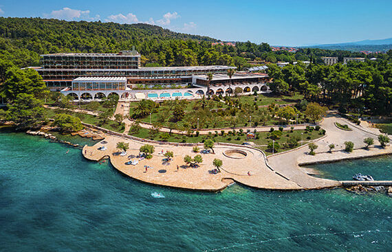 arkada hvar 1 e1689081470747