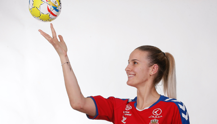 Naše najbolje rukometašice trenirale u Kristalnoj dvorani, Jovana Jovović jedan od predvodnika ove selekcije 2 Jovana Jovovic