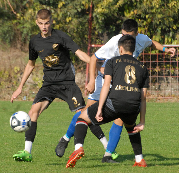 fk radnicki 2023 sloboda dt omladinci 1