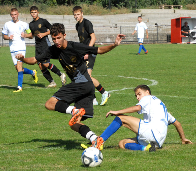 fk radnicki omladinci sloboda dt