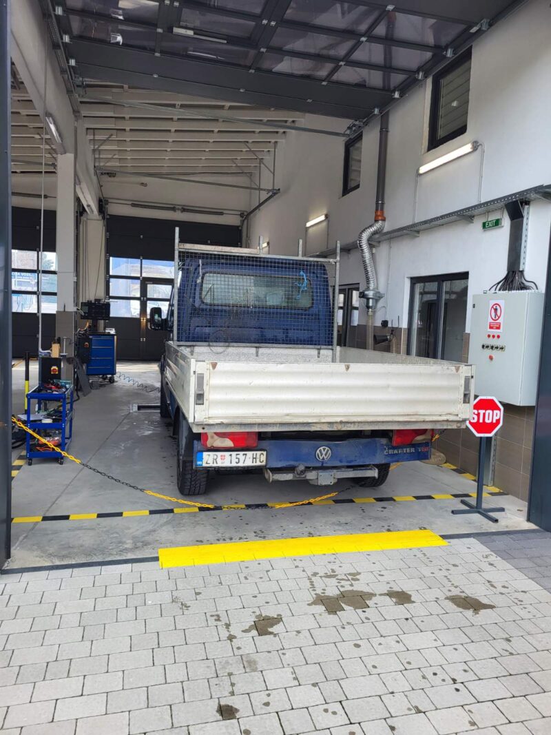 4-auto centar optima