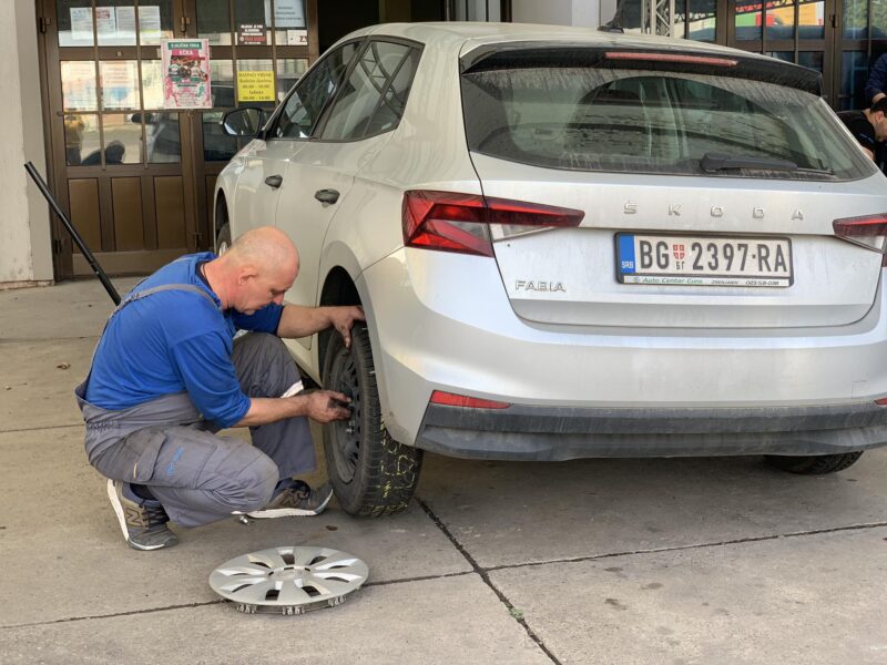 auto centar bobek gume zrenjanin