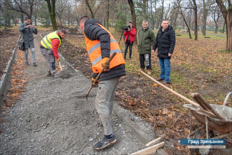 KARADJORDJEV PARK RADOVI OBILAZAK 016