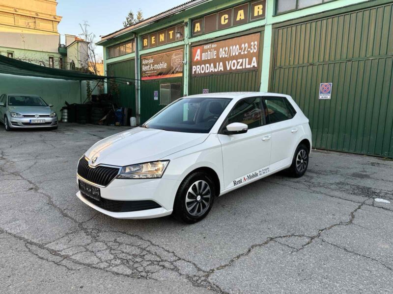 rent a mobile skoda fabia