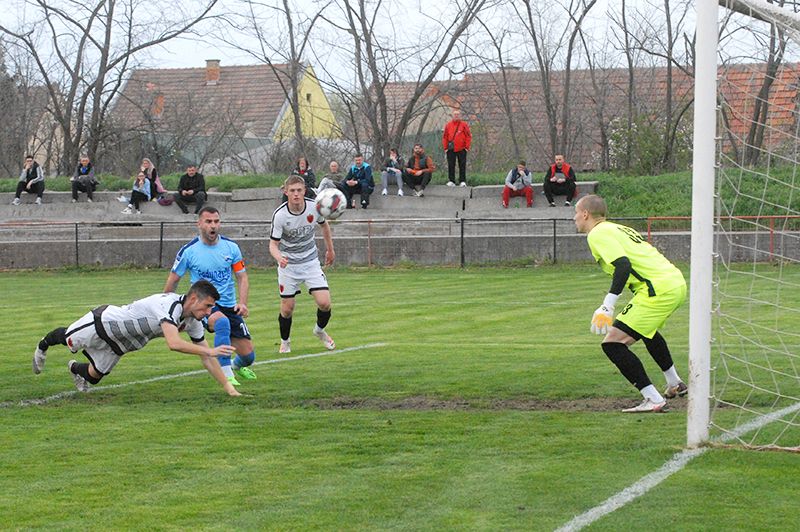 FK Radnički upisao najubedljiviju pobedu ove sezone (FOTO) 1 fk radnicki ofk backa prvi gol
