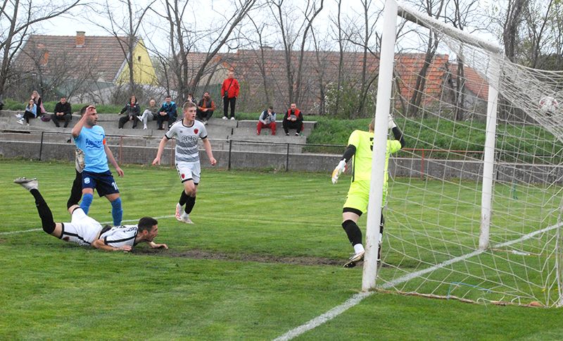 fk radnicki zrenjanin backa prvi gol