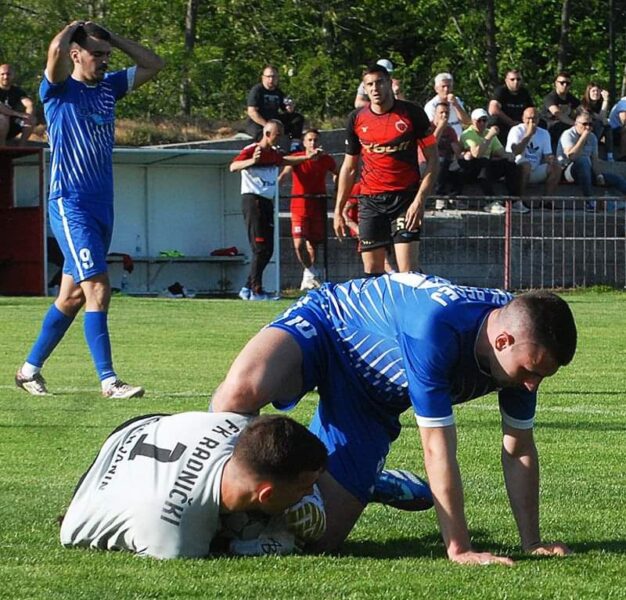 Vladan Djekic odbrana Radnicki Becej