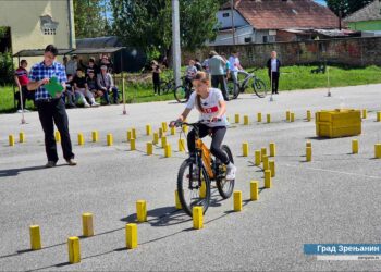 OKRUZNO TAKMICENJE OSNOVACA U SAOBRACAJU 000